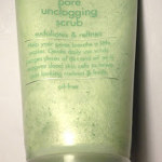 Biore Pore Unclogging Scrub