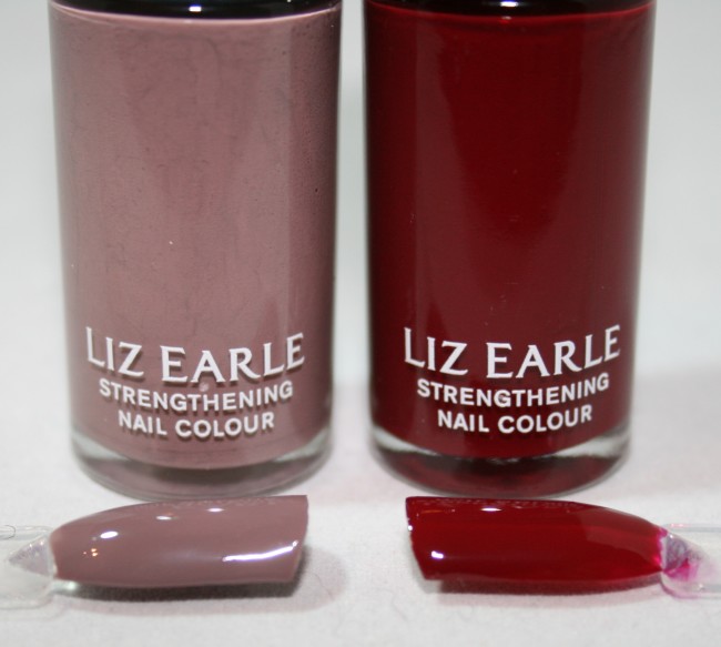 Liz Earle Strengthening Nail Colour Ebb Tide and Pure Poetry