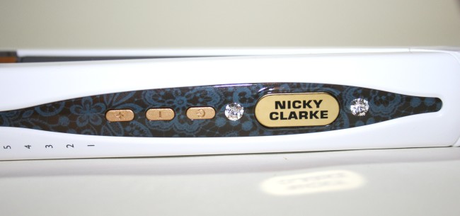 Nicky Clarke Diamond Shine Pro Salon Straighteners Controls