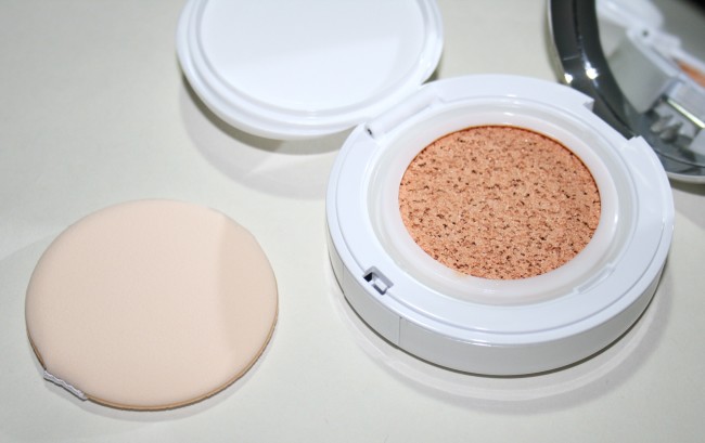 Lancome Miracle Cushion Foundation Porcelaine