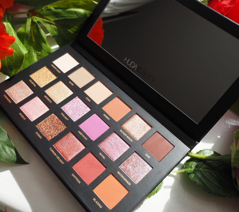 Huda Beauty Desert Dusk Eyeshadow Palette Swatches And First Look Beauty Geek Uk