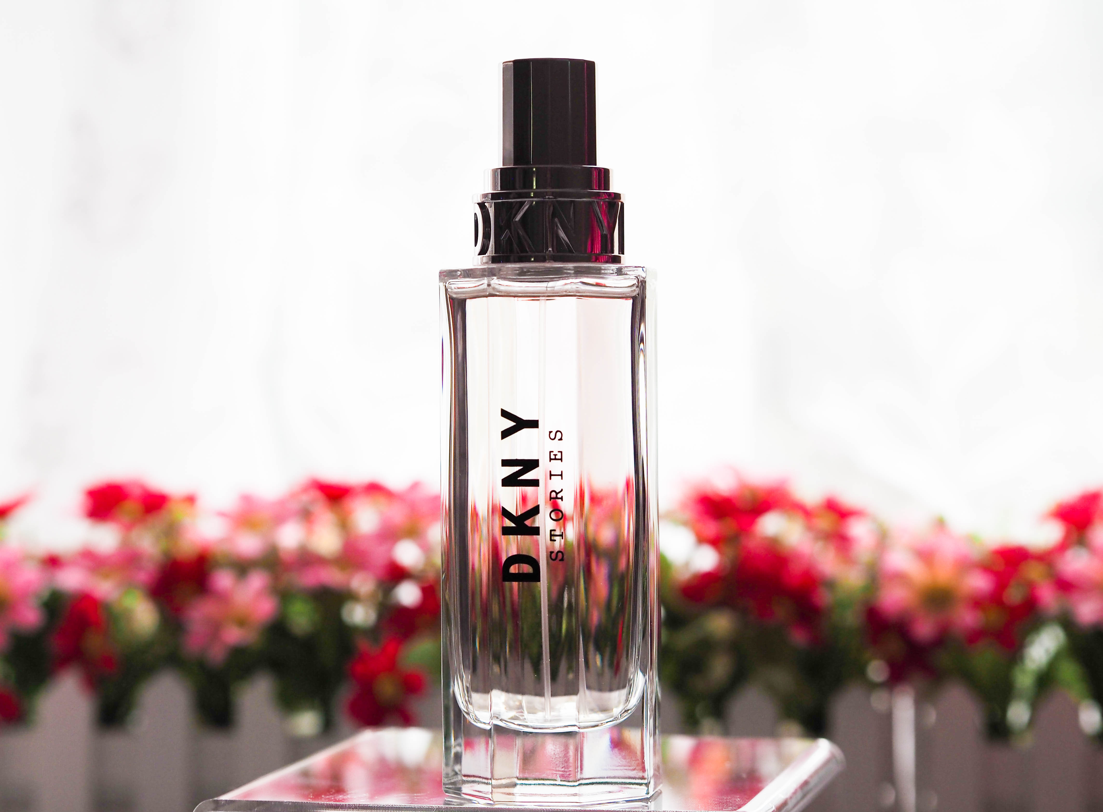vare Tether Klassificer DKNY Stories Fragrance Review - Beauty Geek UK