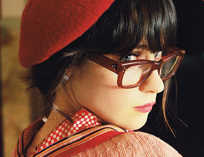 Guest Post: Top 5 Women who Gave Glasses their Cool