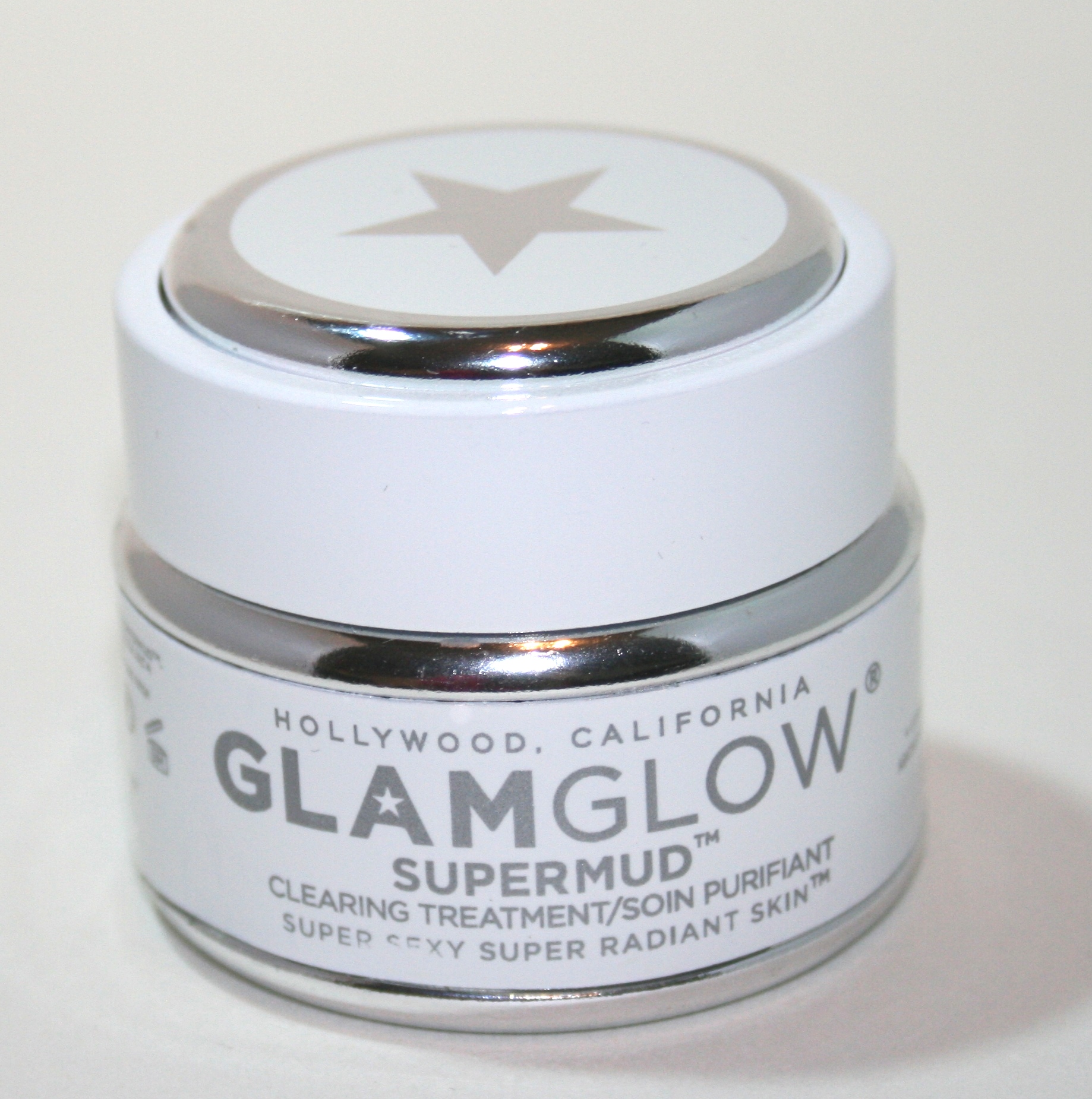 GlamGlow SuperMud Clearing Treatment Mask