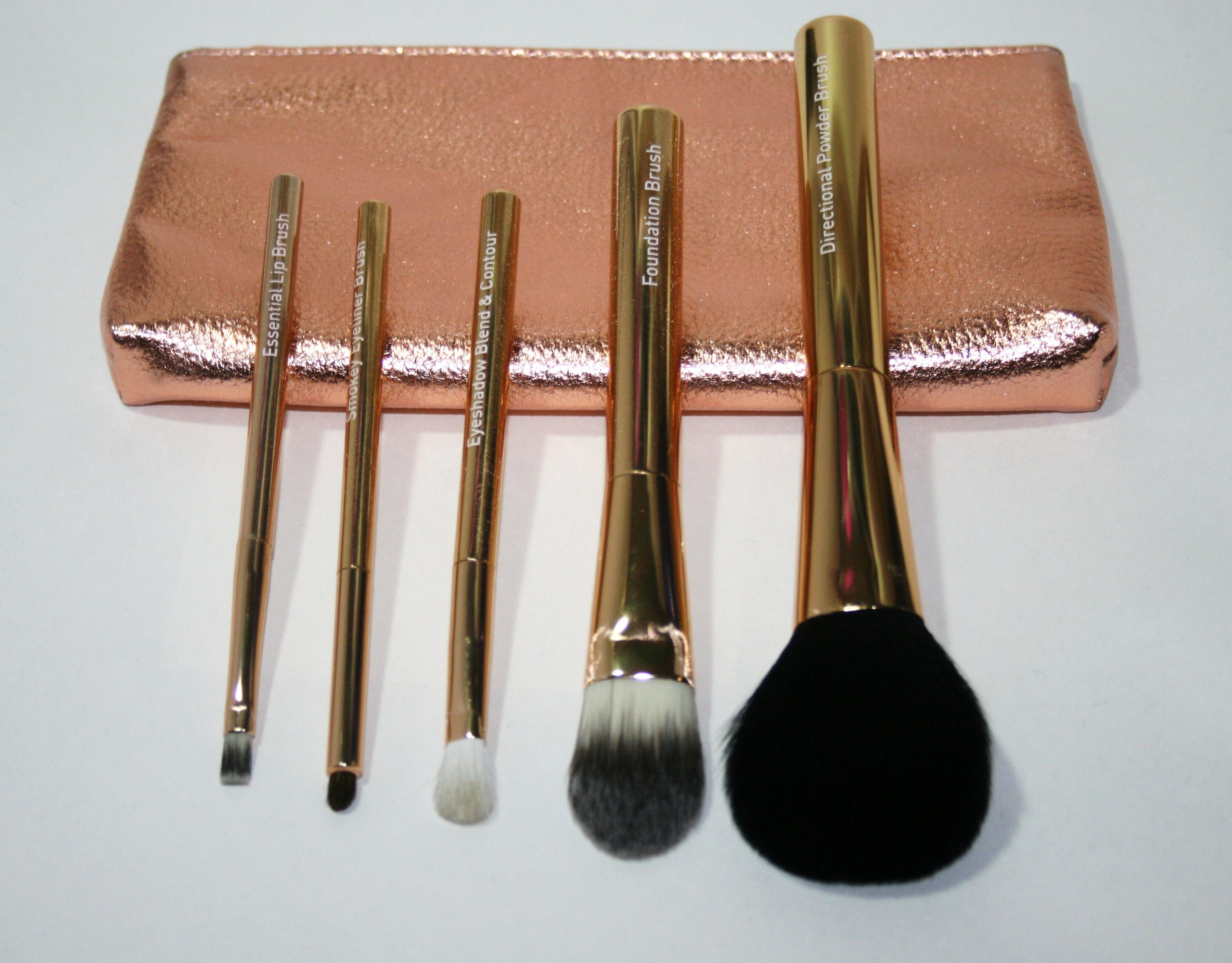 12 Gifts of Christmas: No7 Brush Collection and Purse