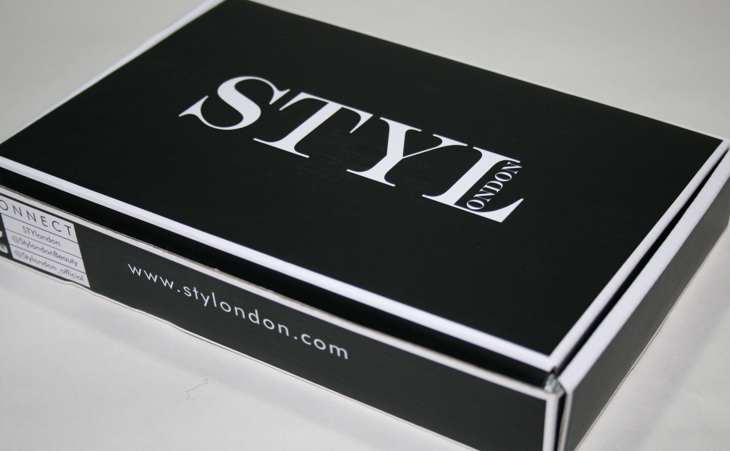 Styl London Monthly Manicure Box