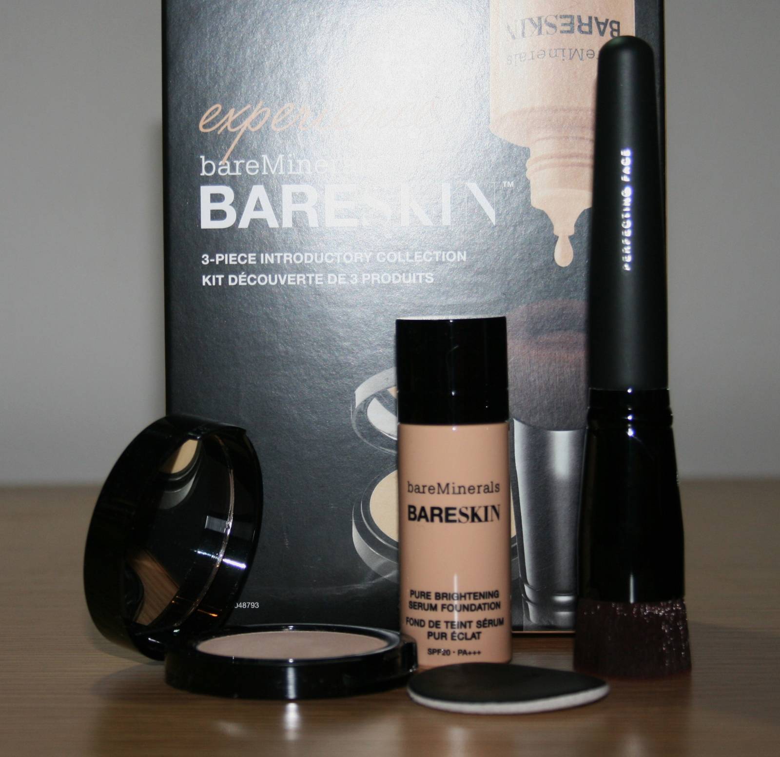 bareMinerals Experience bareSkin Beauty Kit
