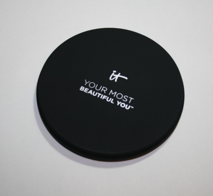 IT Cosmetics Your Most Beautiful You Face Disc