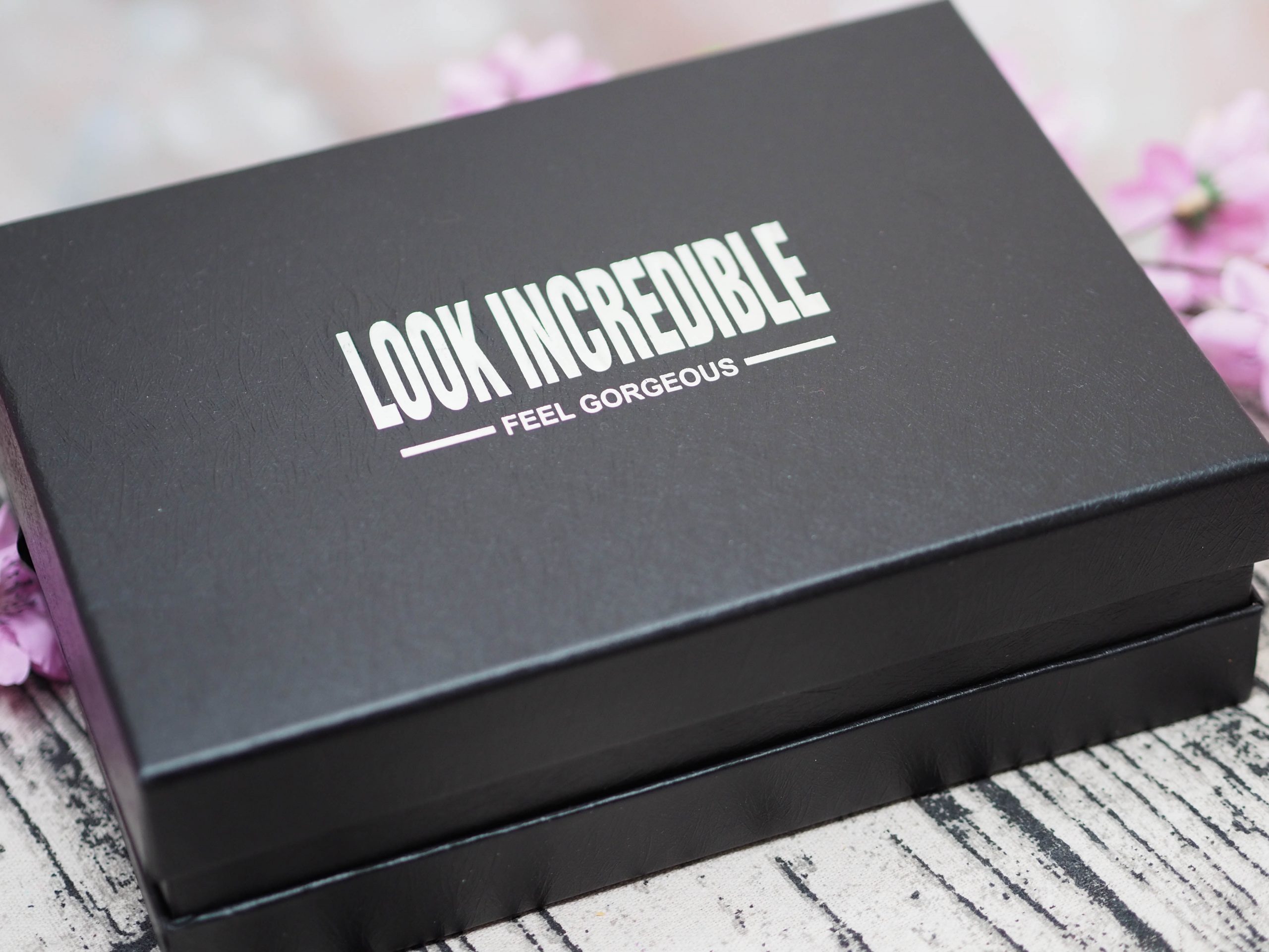 Look Incredible Deluxe Edition – February 2020
